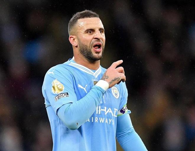 足球训练中如何提升爆发力？