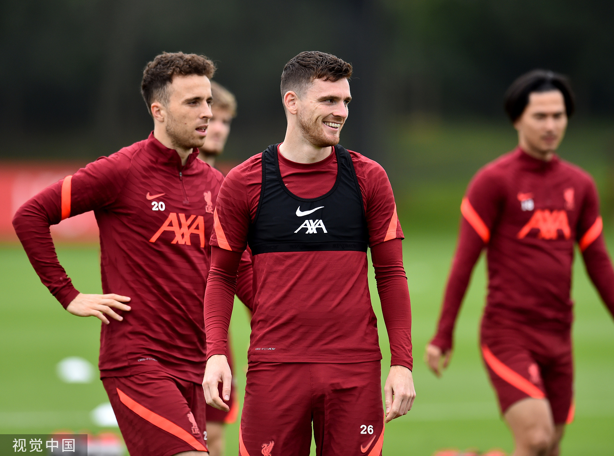 早报：学费交多少算够啊