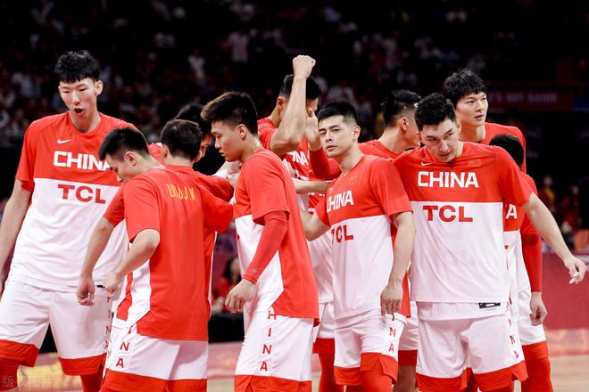朱艺：德国裁判丹克特来华担任足协杯VAR，高亨进主哨