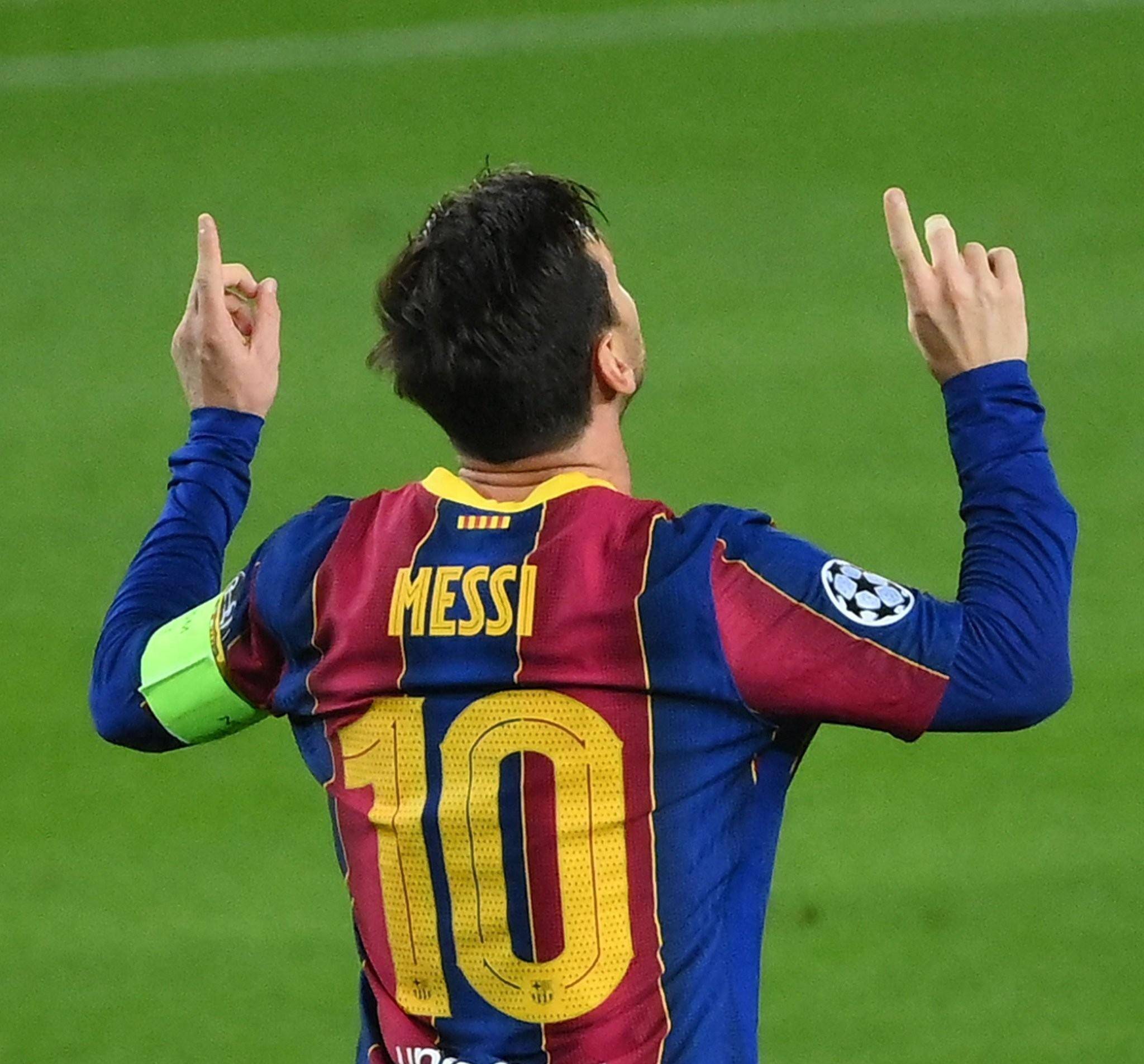 NBA战报：克尼佩尔21分7助，黄蜂111-86大胜猛龙