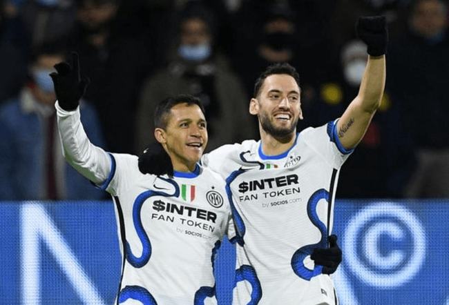 阿圭罗：阿根廷能赢2026世界杯；梅西是巴萨队史最重要的球员